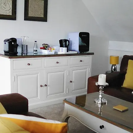 White Linen Whitby, Only Whitby