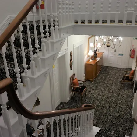 ゲストハウス White Linen Whitby, Only